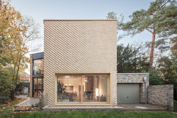 Gartenseite von Haus B