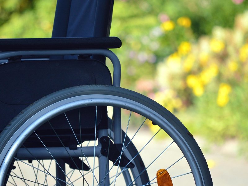 Rollstuhl
